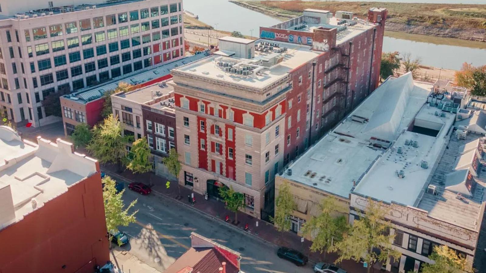 Landing At 99 Front - 2 Bedrooms In Downtown Memphis